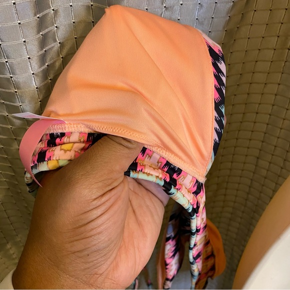 VICTORIA'S SECRET THE PLUNGE HALTER TRIANGLE BIKINI TOP SMALL - Picture 6 of 8